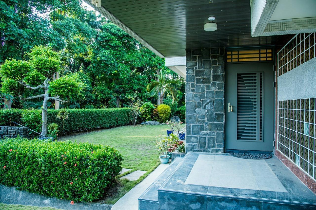 Mountain Homestay 6-8人包棟民宿 Xinhua Экстерьер фото