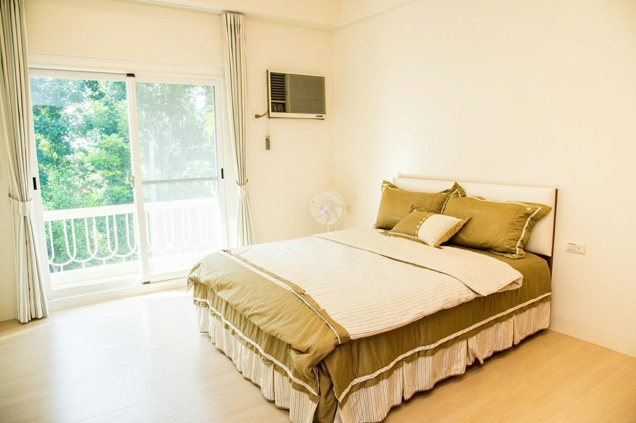 Mountain Homestay 6-8人包棟民宿 Xinhua Экстерьер фото